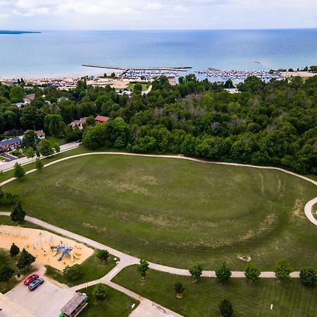פורט אלגין Globalstay New Houses Near Huron Lake מראה חיצוני תמונה