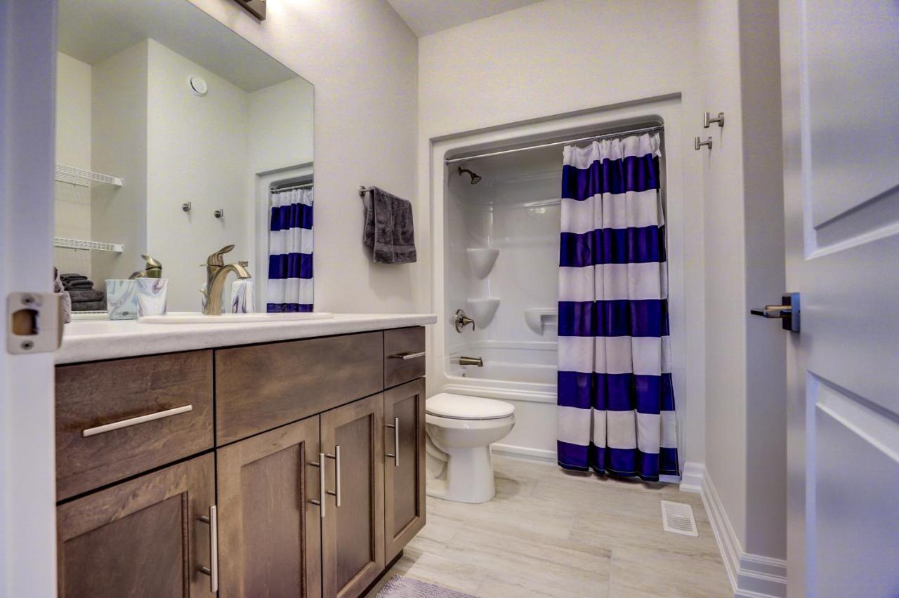 פורט אלגין Globalstay New Houses Near Huron Lake מראה חיצוני תמונה